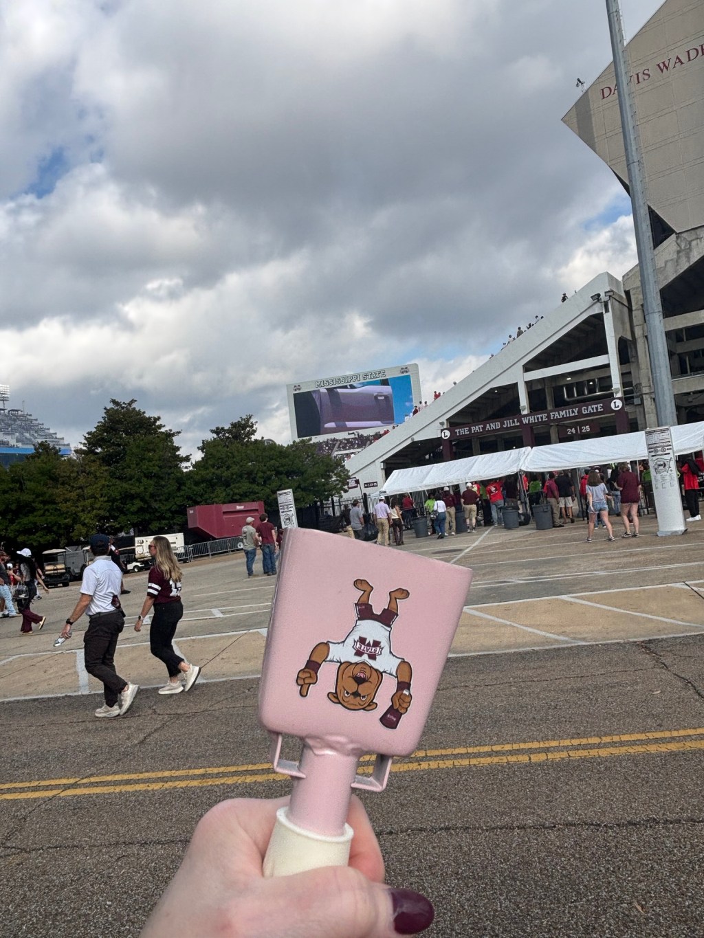 bulldogs and our (personal)&nbsp;cowbells.